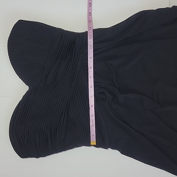 BCBGMaxAzria  Strapless Mini Dress/ 4. - Picture 6 of 9